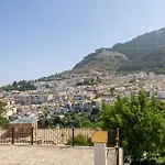 מלון Turistica De