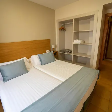 Hotel Turistica De 3*