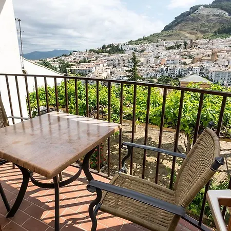 Hotel Turistica De 3*